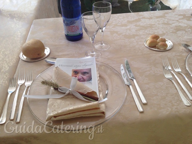 Allestimento sala catering Papa Francesco 22 giugno 2015